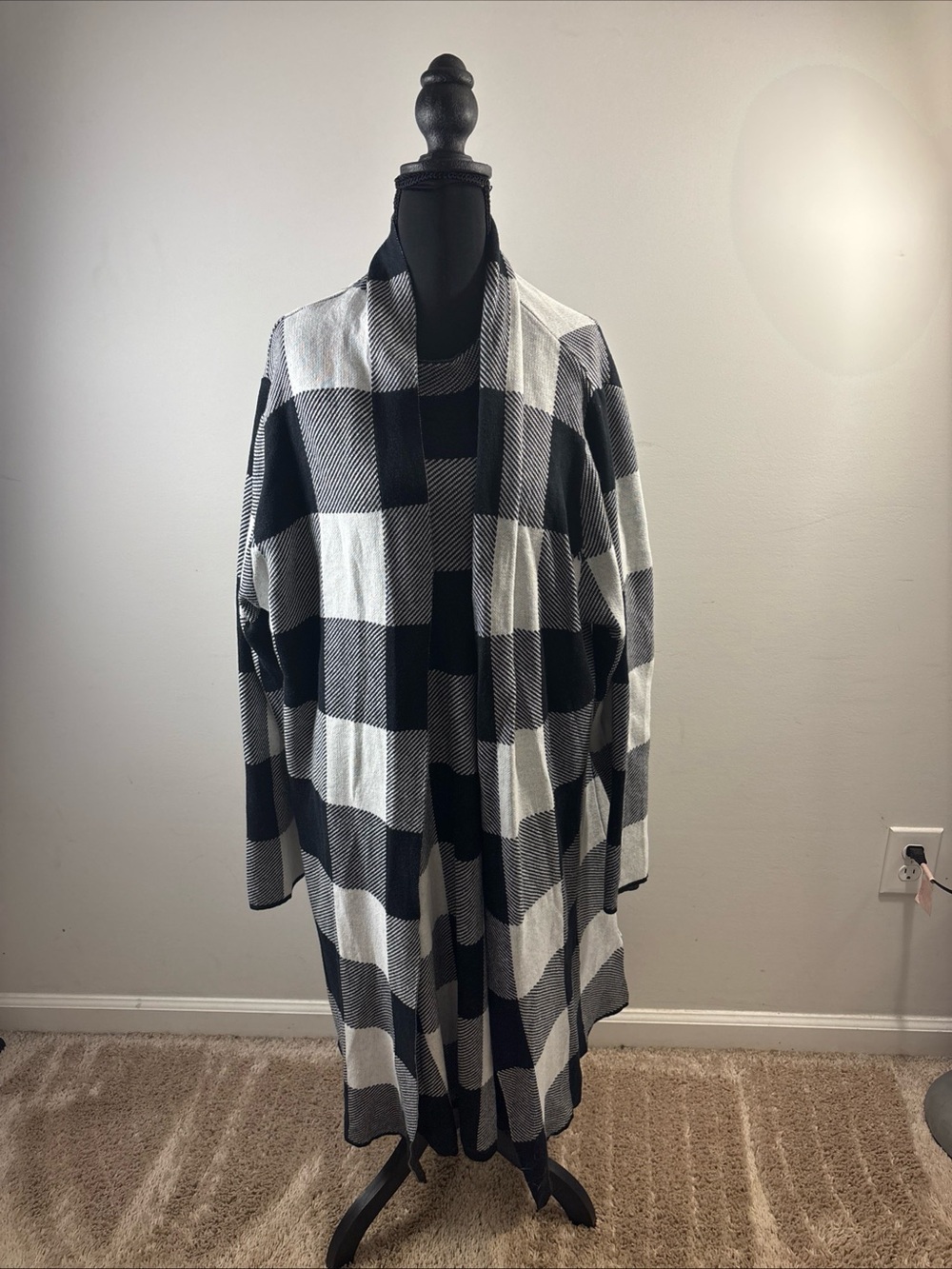 Black & White Buffalo Plaid Maxi Dress - 2 piece dress and cardigan 453